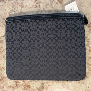 Coach Black Signature Padded Full Zip Tablet iPad Case NWT